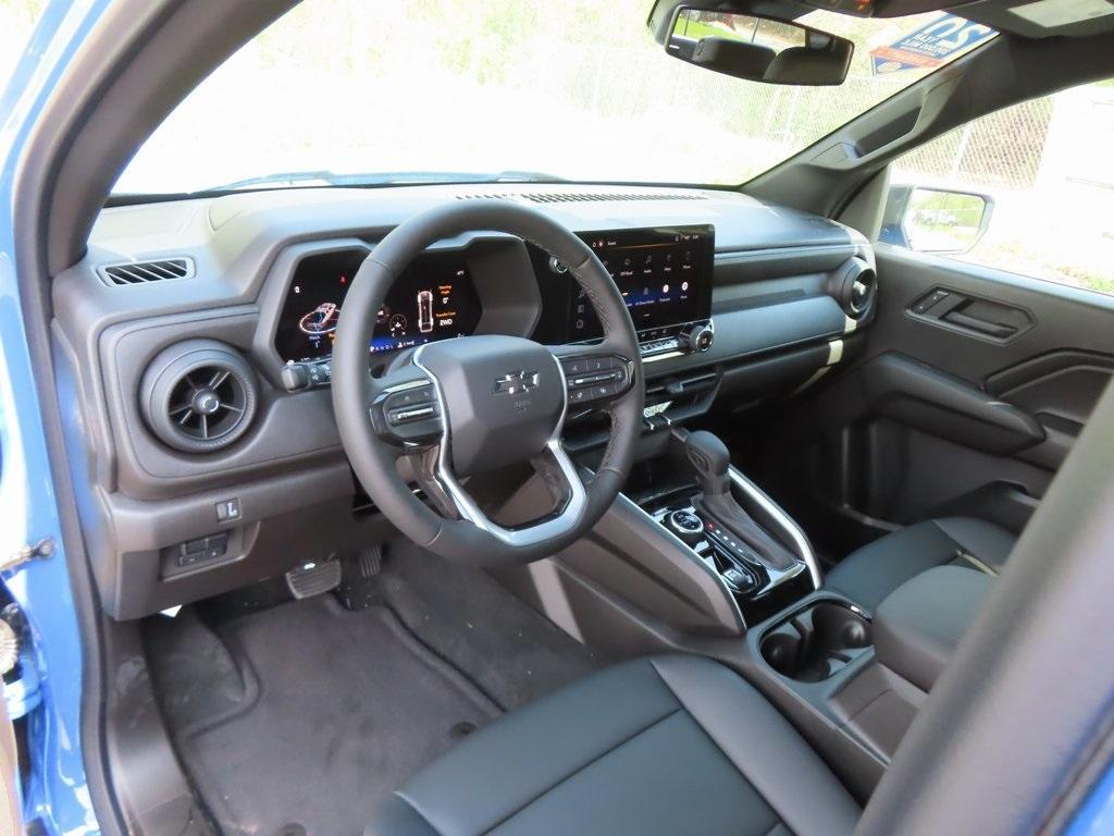 new 2025 Chevrolet Colorado car, priced at $44,570