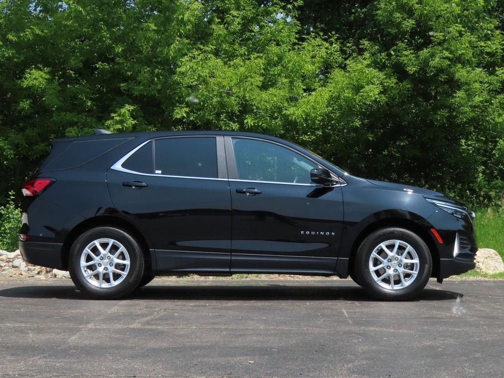 used 2022 Chevrolet Equinox car, priced at $23,422