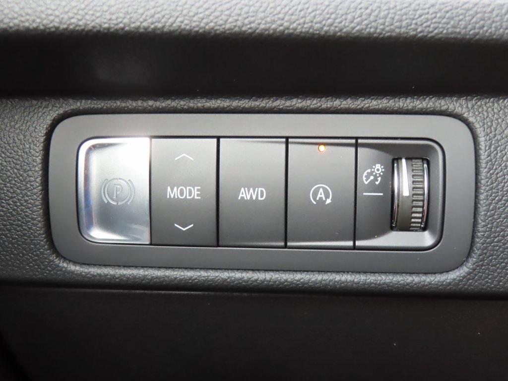 new 2026 Chevrolet Traverse car, priced at $46,345
