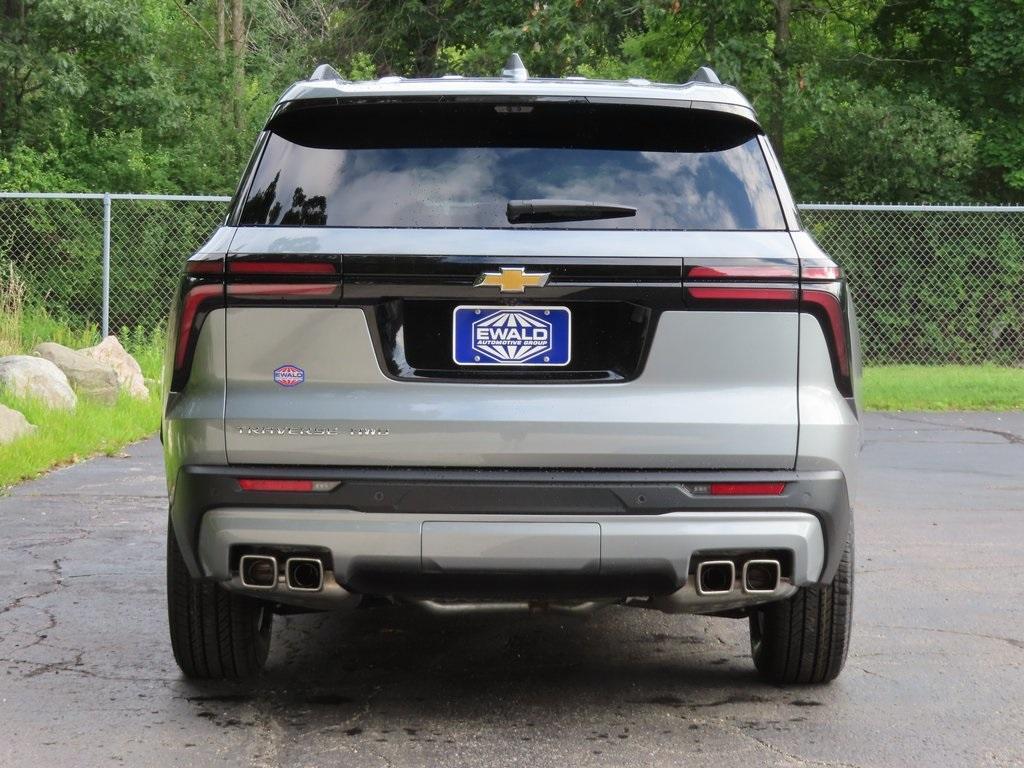 new 2026 Chevrolet Traverse car, priced at $46,345