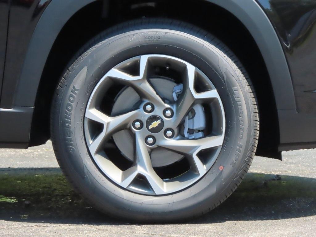 new 2025 Chevrolet Trax car, priced at $24,466