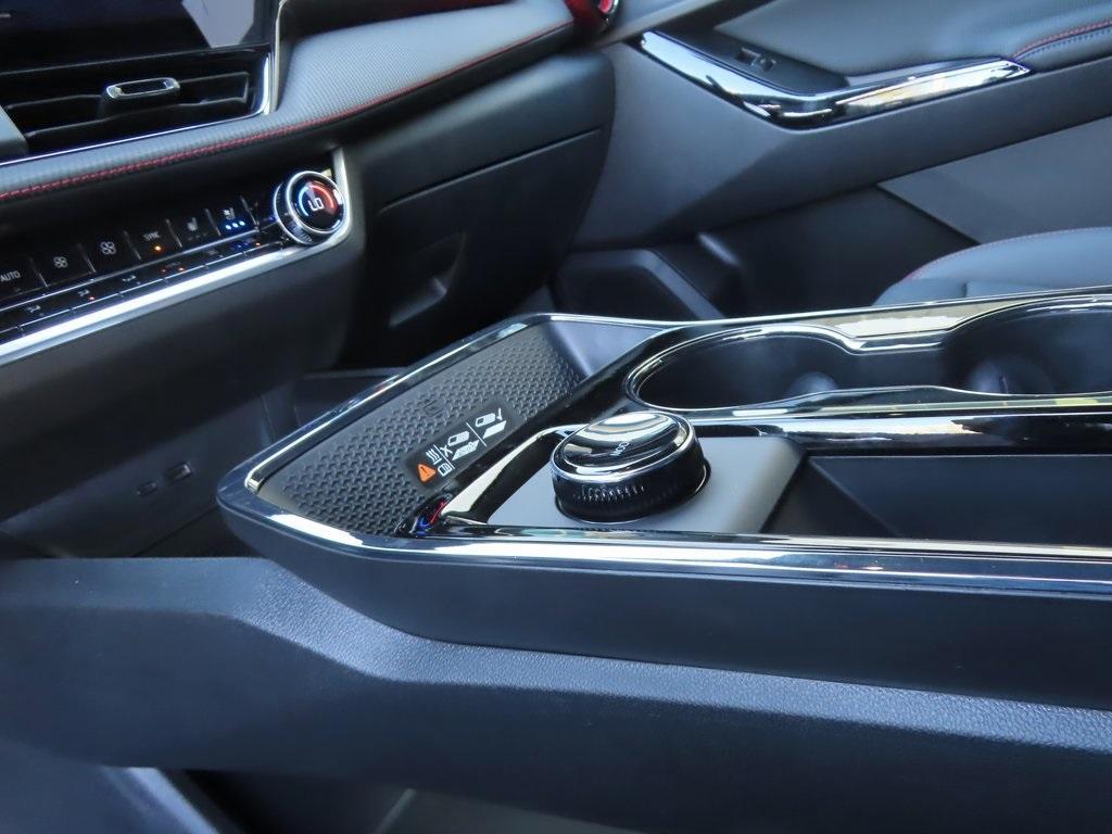 new 2026 Chevrolet Equinox car, priced at $39,367