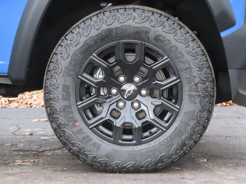 new 2026 Chevrolet Colorado car, priced at $41,995