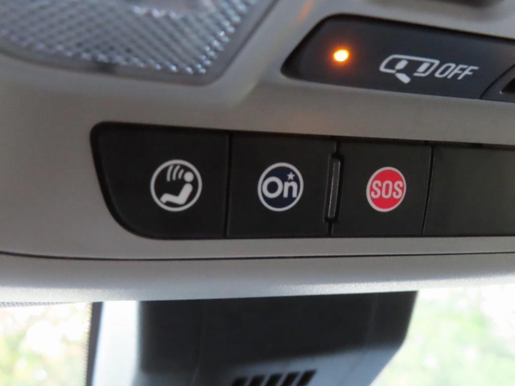 used 2023 Chevrolet Equinox car, priced at $21,910