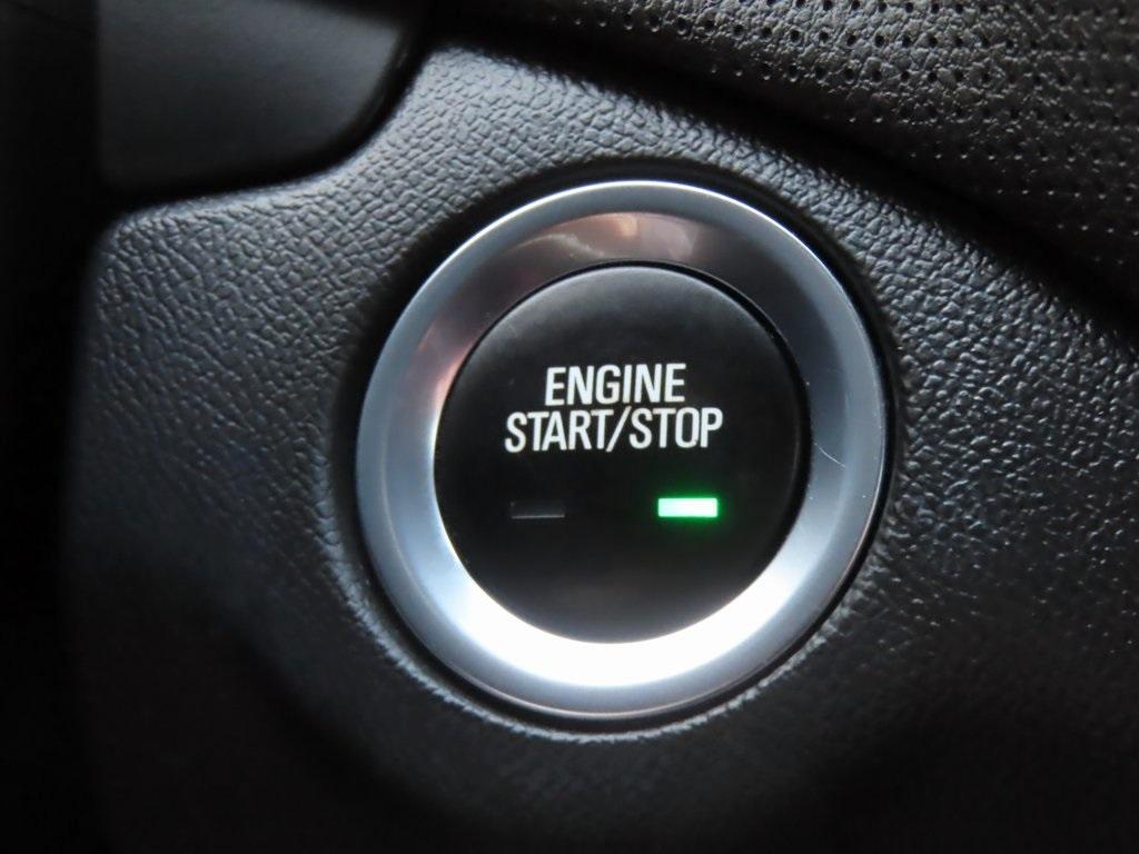 used 2023 Chevrolet Equinox car, priced at $21,910