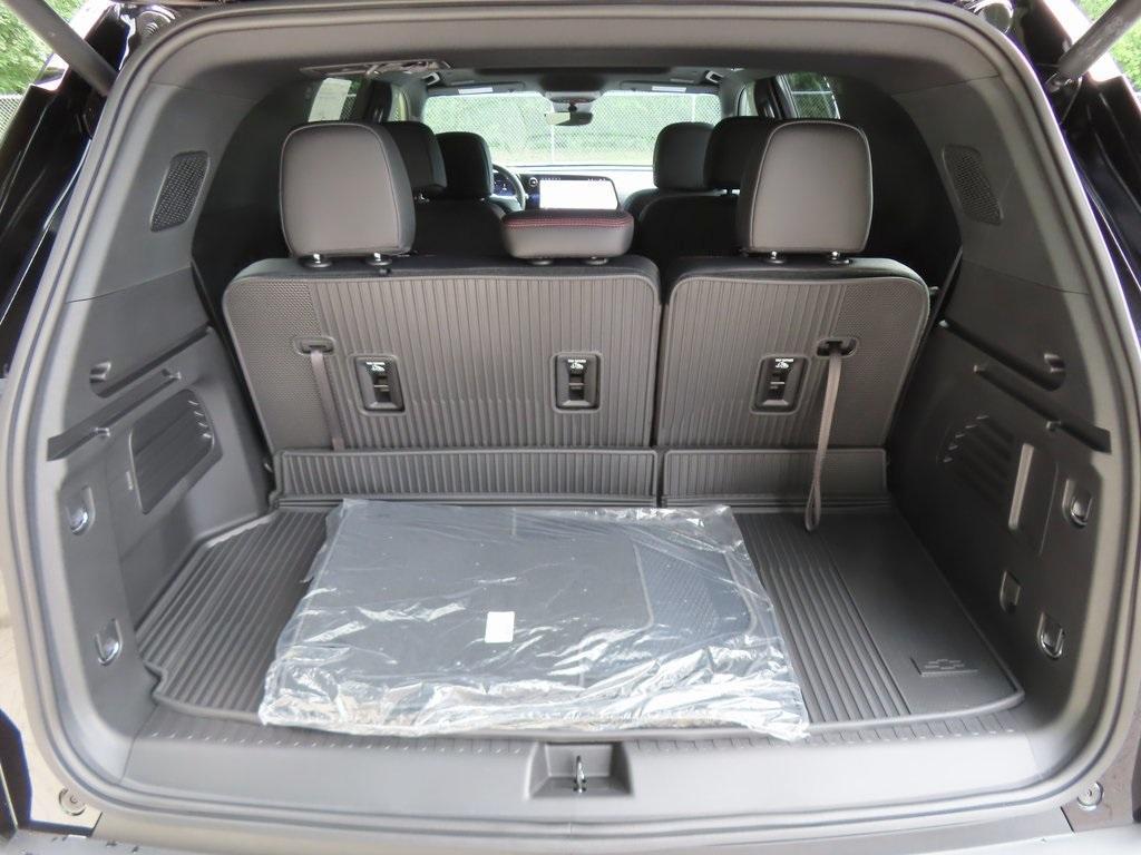 new 2026 Chevrolet Traverse car, priced at $54,340