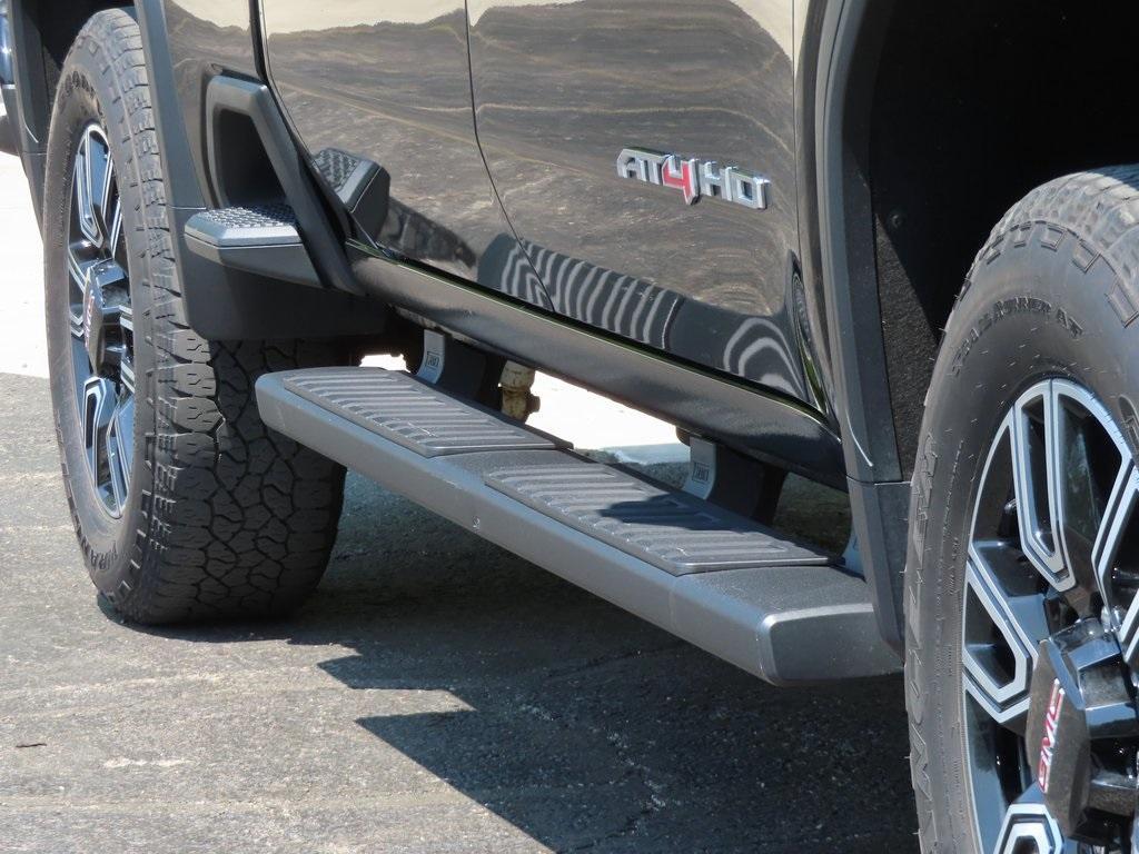 used 2022 GMC Sierra 2500 car, priced at $62,736