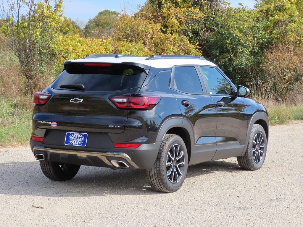 new 2025 Chevrolet TrailBlazer car, priced at $30,476