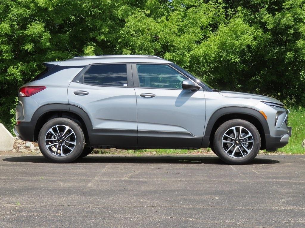 new 2026 Chevrolet TrailBlazer car, priced at $26,903