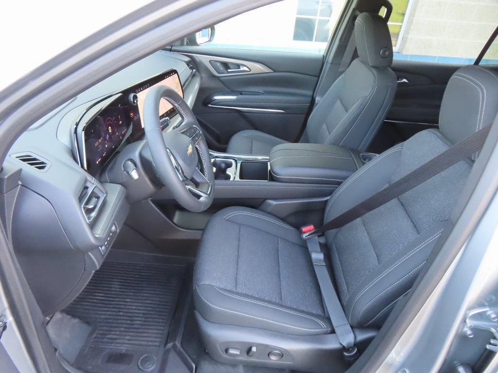 new 2026 Chevrolet Traverse car, priced at $49,382