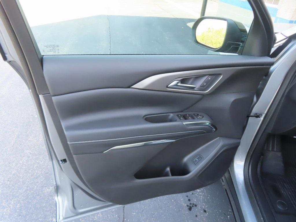 new 2026 Chevrolet Traverse car, priced at $49,382