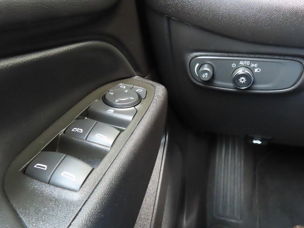 used 2024 Chevrolet Equinox car, priced at $23,200