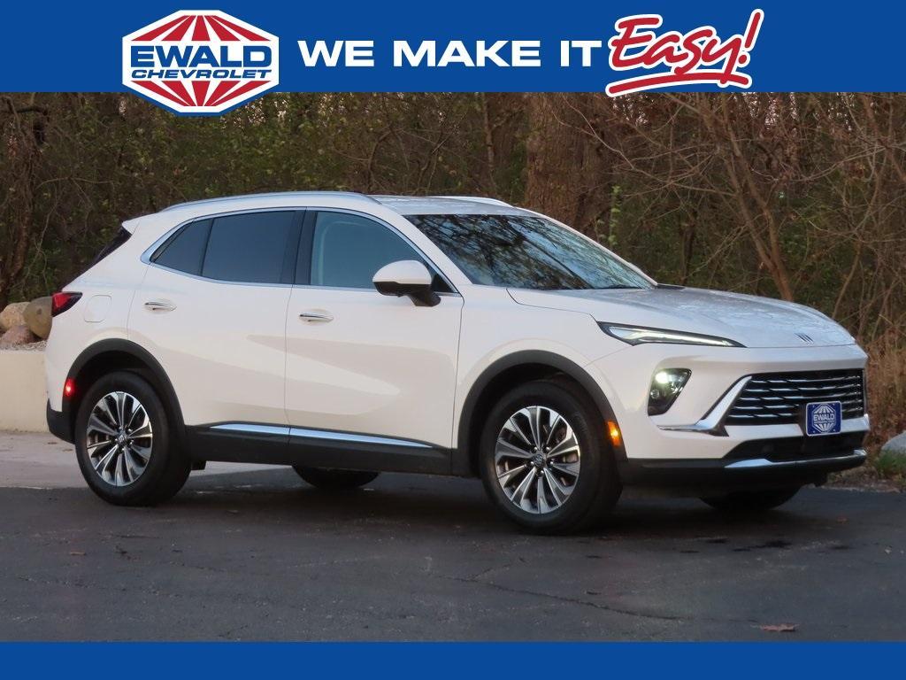 used 2025 Buick Envision car, priced at $31,495
