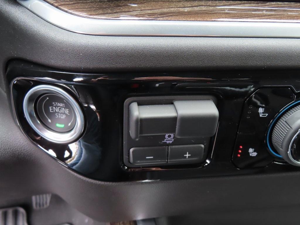 new 2025 Chevrolet Silverado 1500 car, priced at $56,569