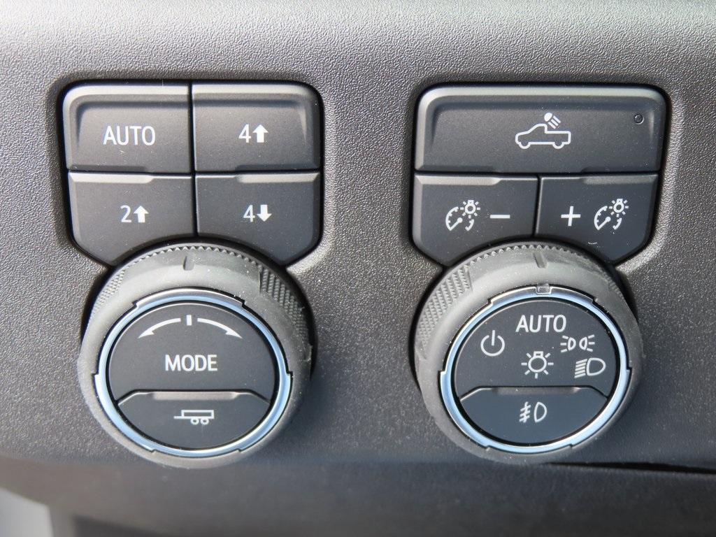 new 2025 Chevrolet Silverado 1500 car, priced at $56,569