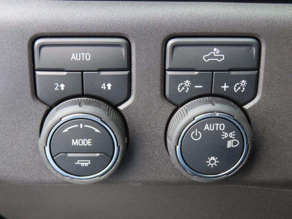new 2025 Chevrolet Silverado 1500 car, priced at $50,000