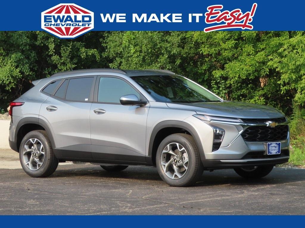 new 2025 Chevrolet Trax car, priced at $24,975