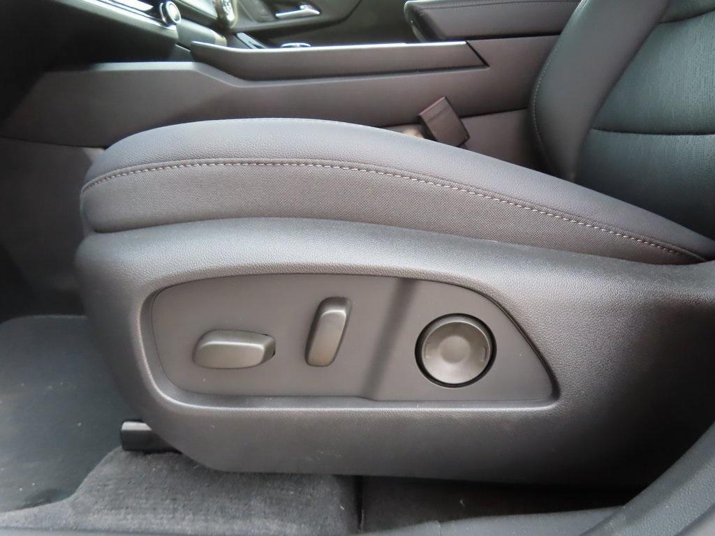 new 2026 Chevrolet Equinox car, priced at $34,555