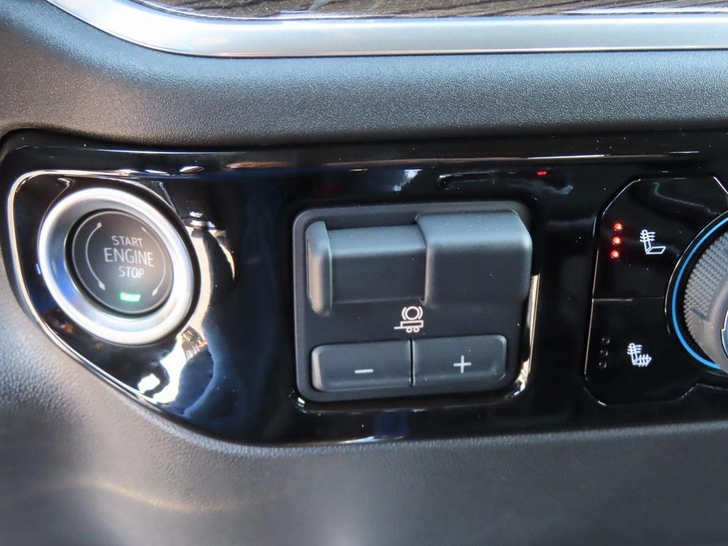 new 2025 Chevrolet Silverado 1500 car, priced at $58,563