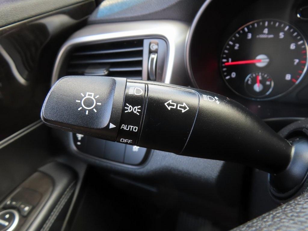 used 2018 Kia Sorento car, priced at $13,606