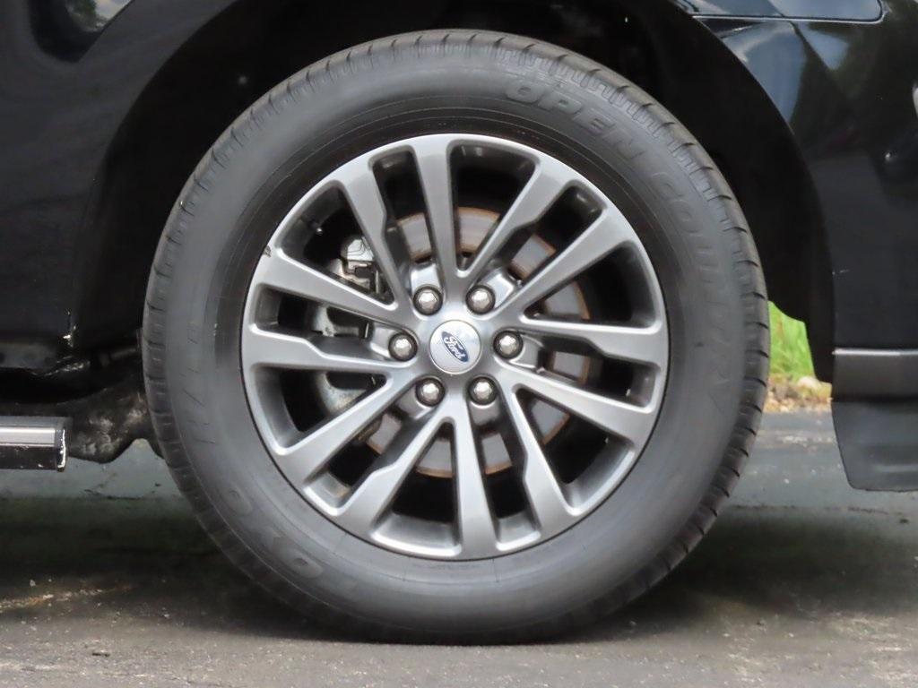 used 2021 Ford Expedition car, priced at $34,996