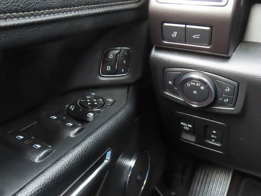 used 2021 Ford Expedition car, priced at $34,996