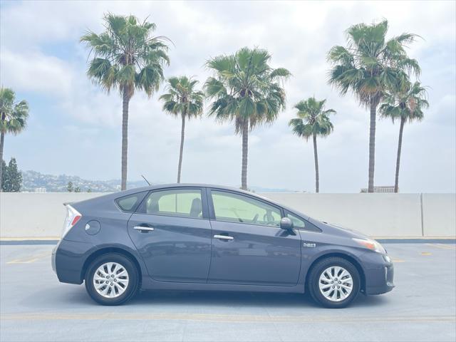 used 2013 Toyota Prius Plug-in car, priced at $9,777