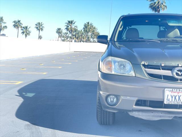 used 2002 Mazda Tribute car, priced at $4,999
