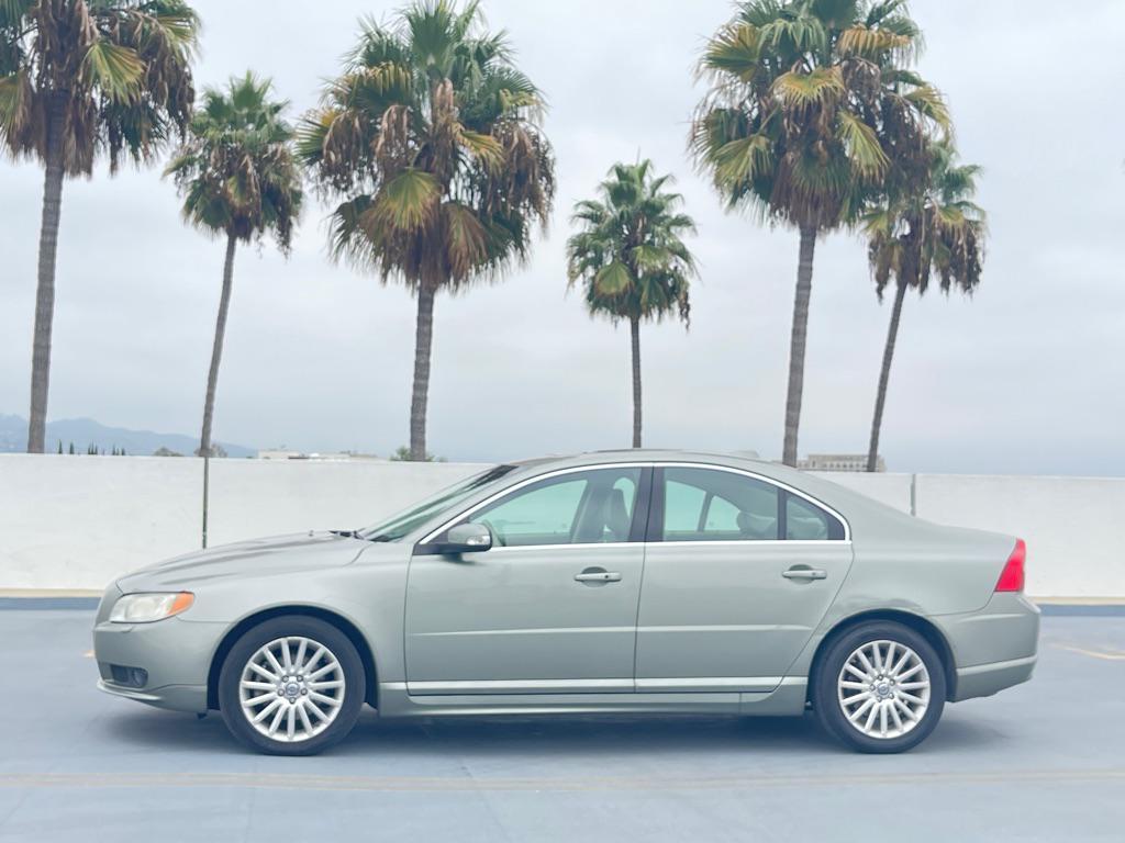 used 2008 Volvo S80 car, priced at $8,999