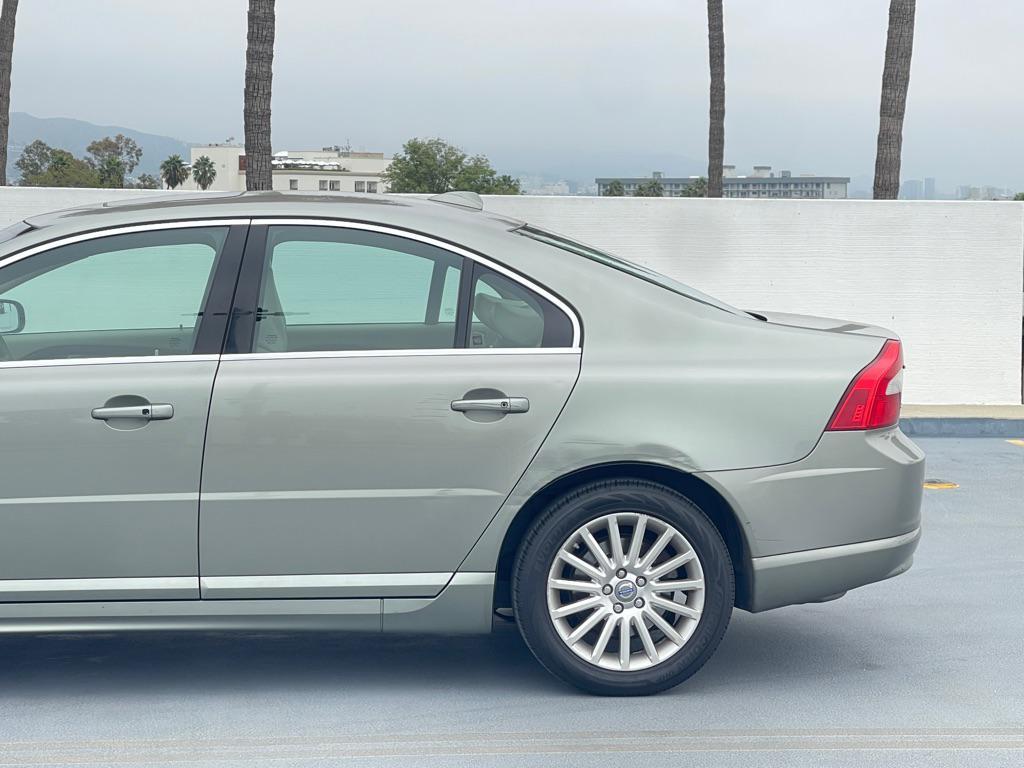 used 2008 Volvo S80 car, priced at $8,999
