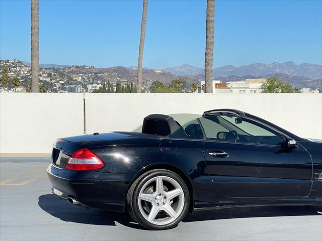 used 2007 Mercedes-Benz SL-Class car, priced at $13,999