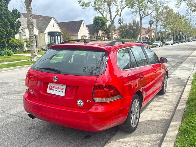 used 2013 Volkswagen Jetta SportWagen car, priced at $8,999