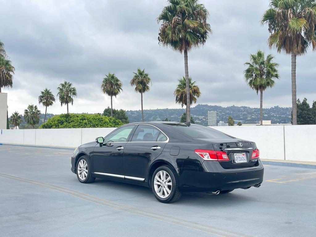 used 2011 Lexus ES 350 car, priced at $7,999