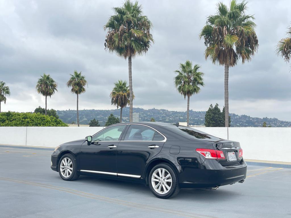 used 2011 Lexus ES 350 car, priced at $7,999