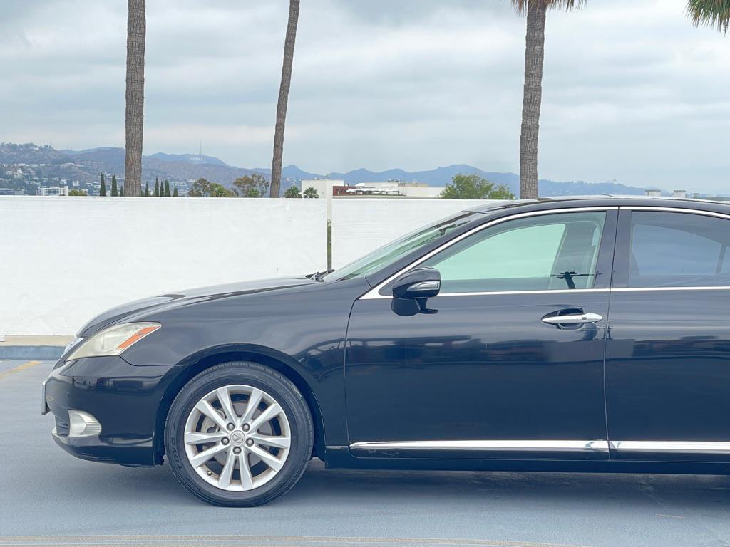 used 2011 Lexus ES 350 car, priced at $7,999
