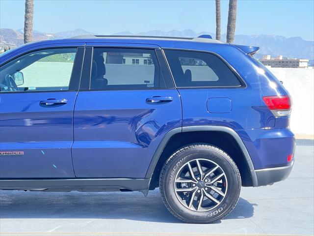 used 2019 Jeep Grand Cherokee car, priced at $16,999