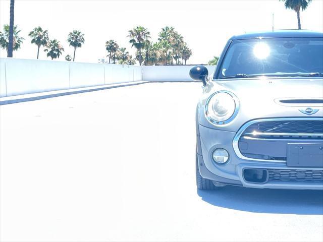 used 2018 MINI Hardtop car, priced at $16,999