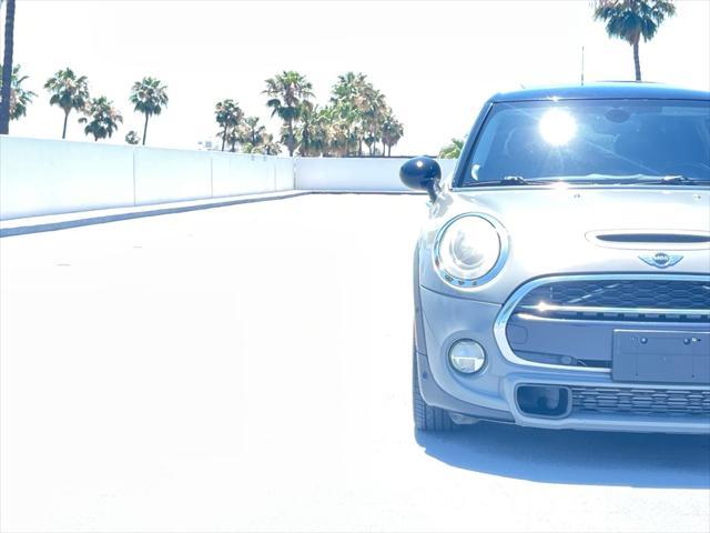 used 2018 MINI Hardtop car, priced at $16,999