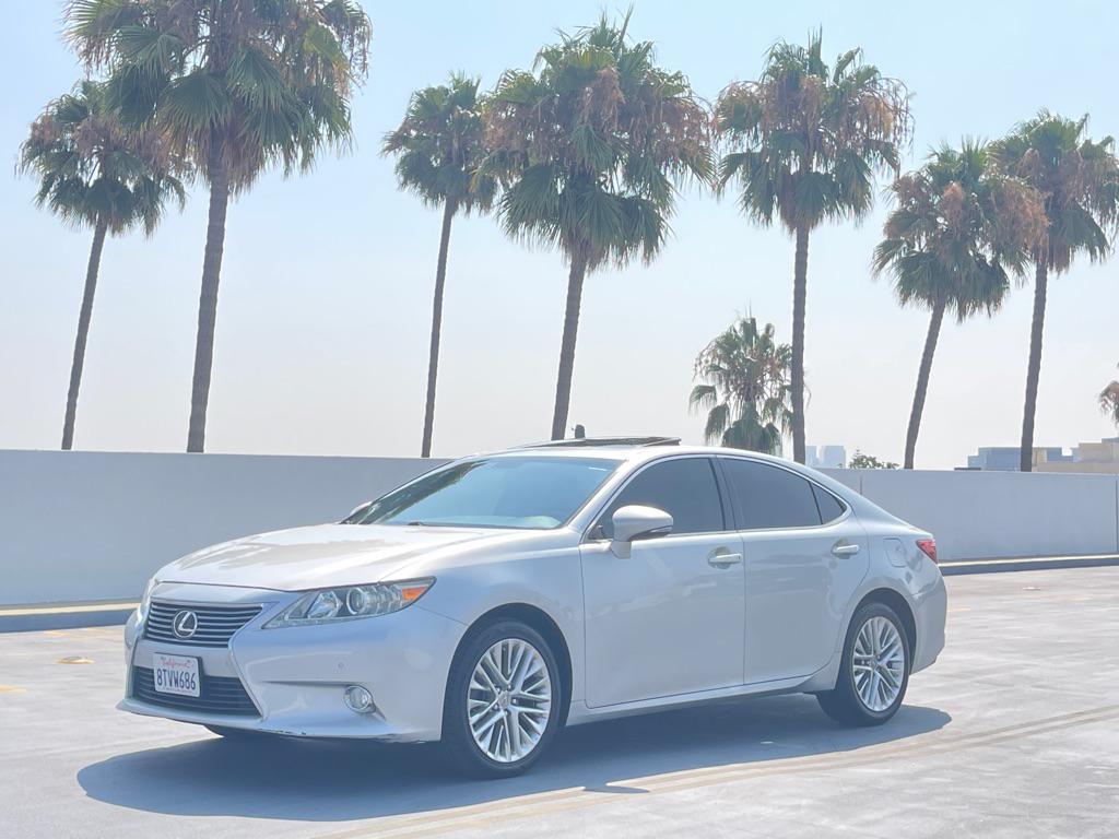 used 2013 Lexus ES 350 car, priced at $19,999