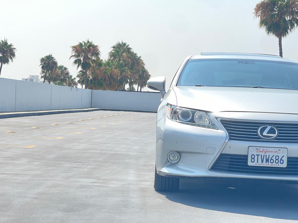 used 2013 Lexus ES 350 car, priced at $19,999