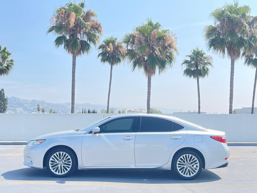 used 2013 Lexus ES 350 car, priced at $19,999