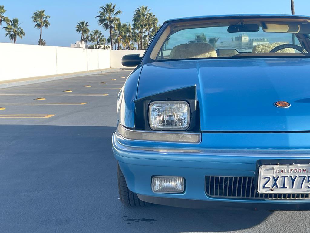 used 1991 Buick Reatta car, priced at $2,999