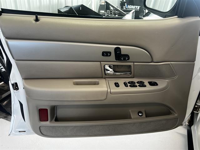 used 2008 Mercury Grand Marquis car, priced at $8,000