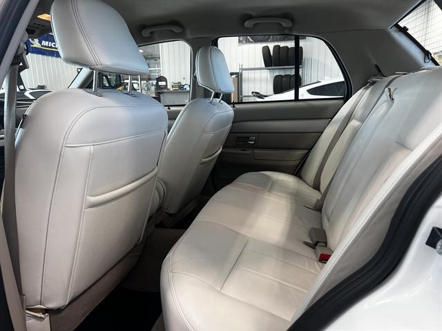 used 2008 Mercury Grand Marquis car, priced at $8,000