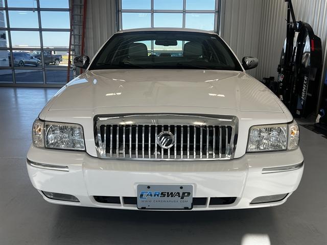 used 2008 Mercury Grand Marquis car, priced at $8,000