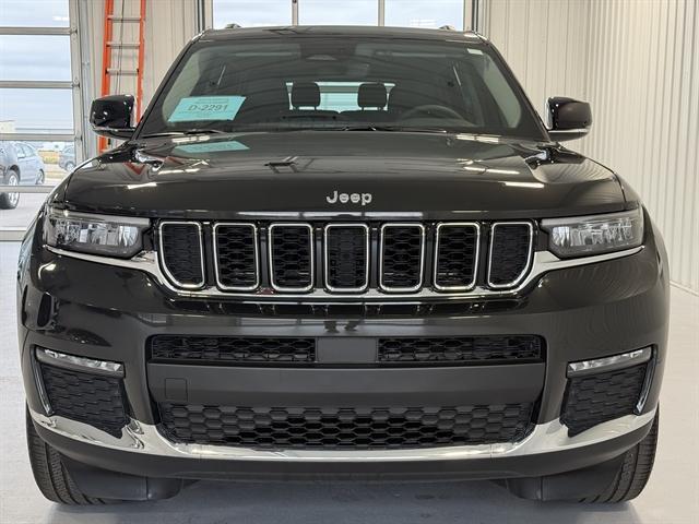 used 2023 Jeep Grand Cherokee L car, priced at $37,914