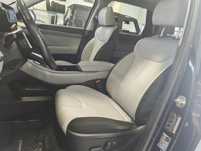 used 2021 Hyundai Palisade car, priced at $25,000
