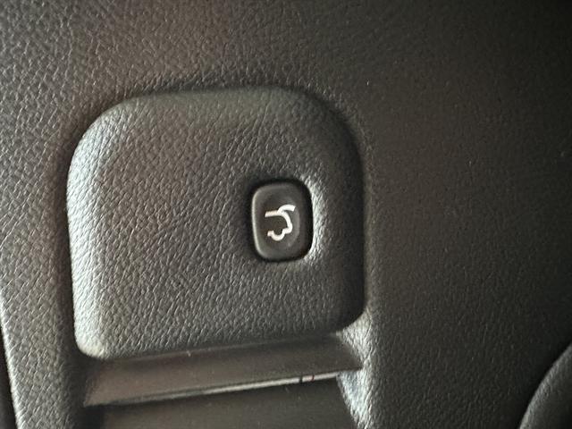 used 2022 Jeep Grand Cherokee car, priced at $24,500
