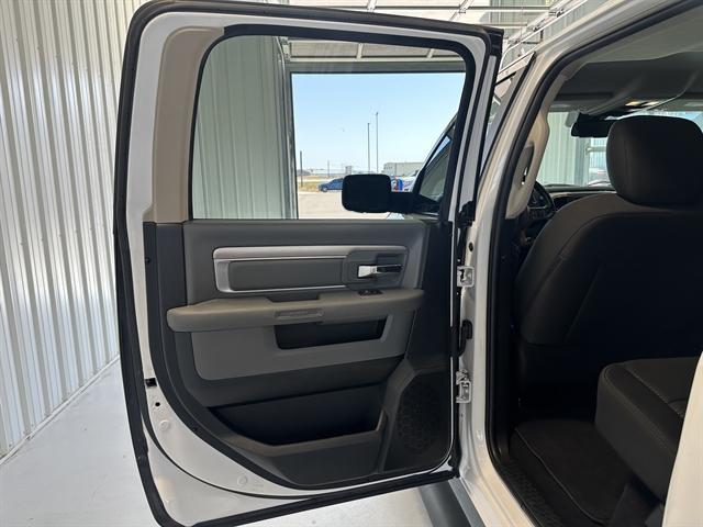 used 2019 Ram 1500 Classic car, priced at $28,000