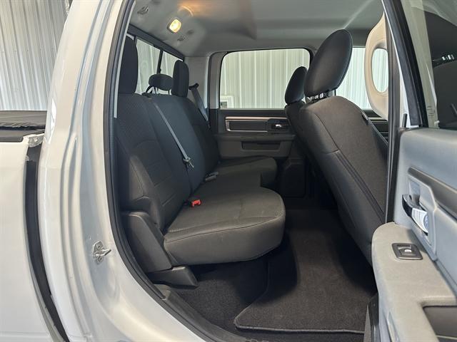 used 2019 Ram 1500 Classic car, priced at $28,000